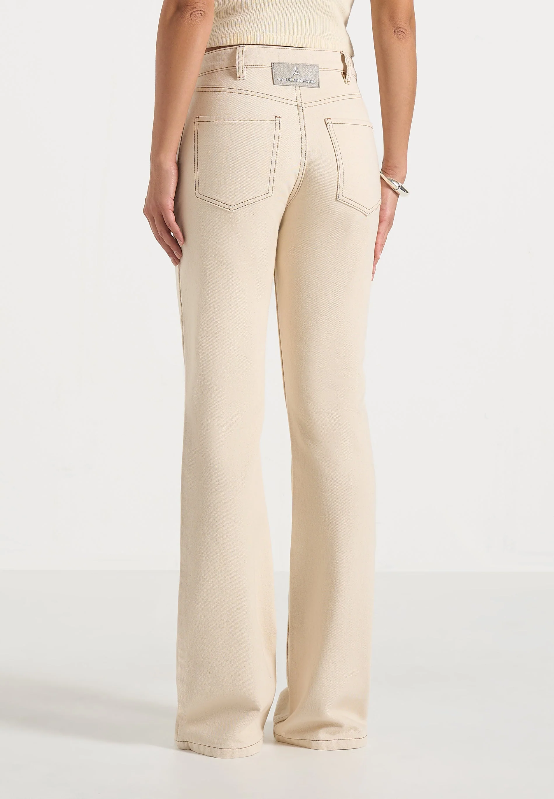 Abbie - Stacked Fit And Flare Jeans - Cream - Image 5