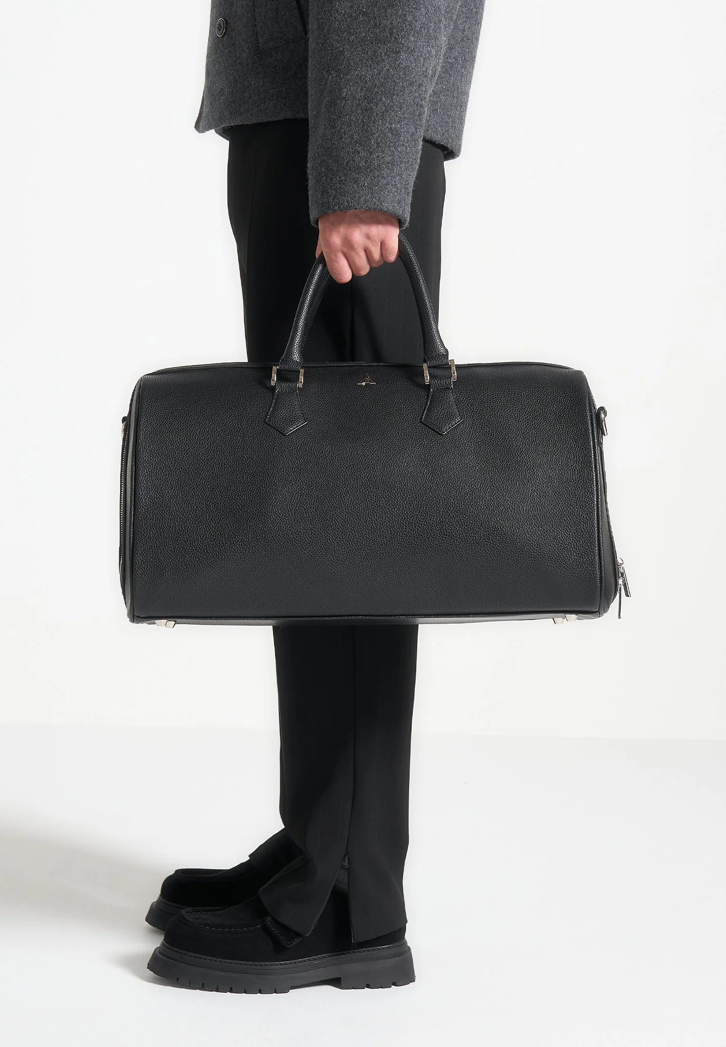 AC001 - Leather Travel Bag - Black - Image 3