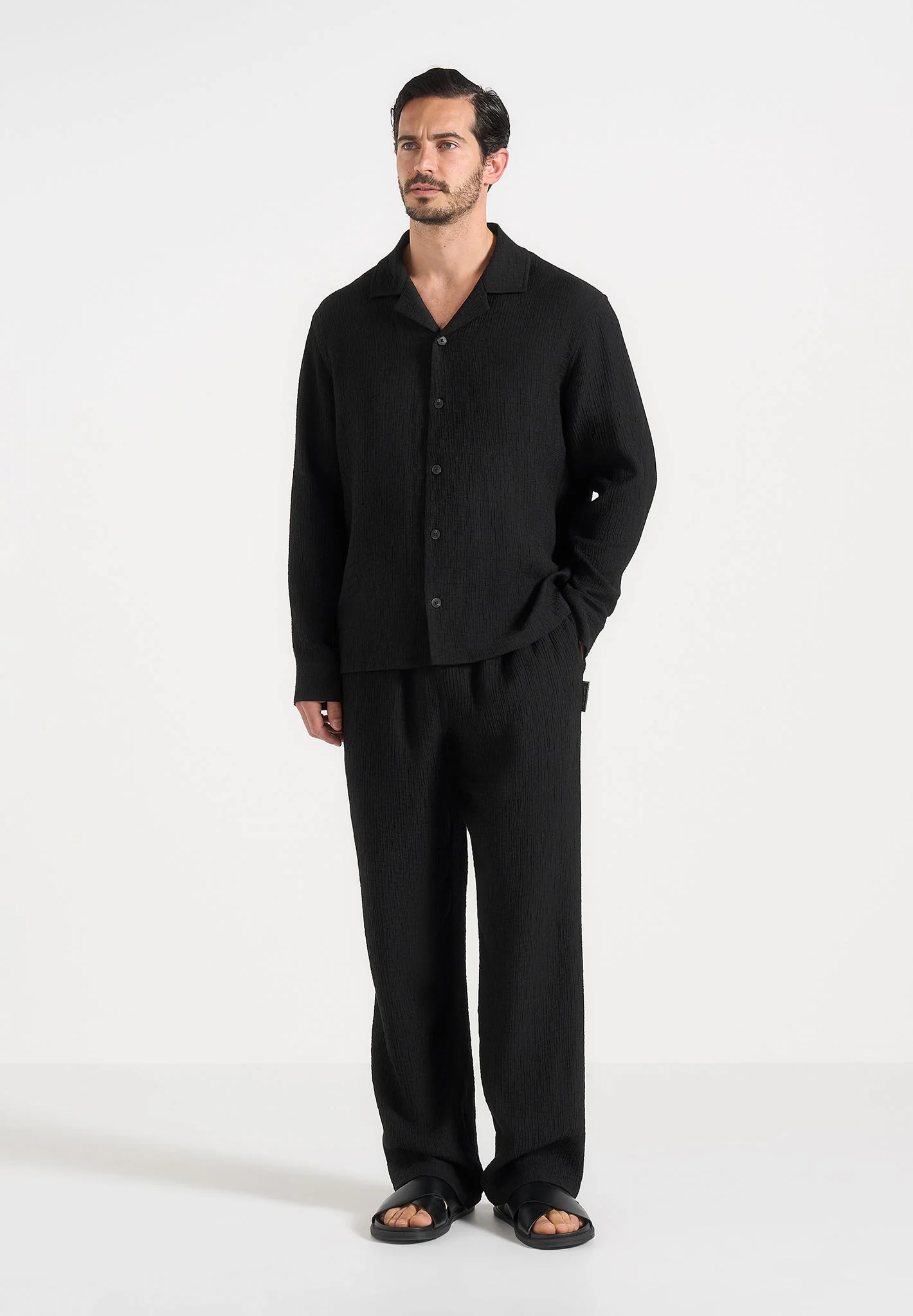 Addison - Unisex Textured Relaxed Fit Trousers - Black - Image 5