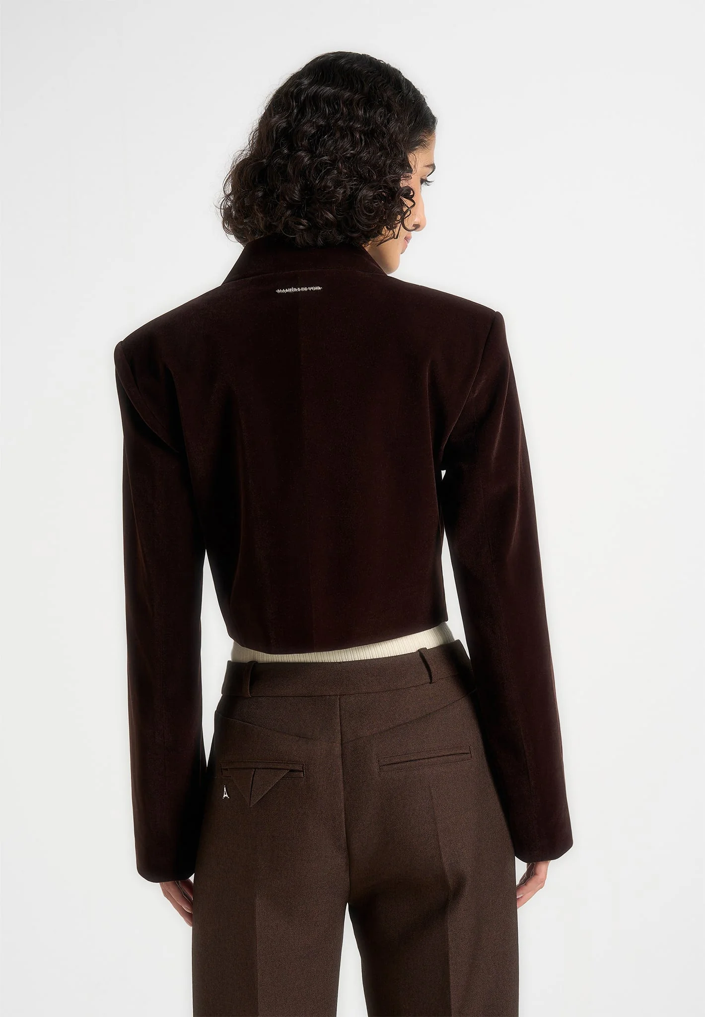 Adina - Structured Velvet Jacket - Brown - Image 4