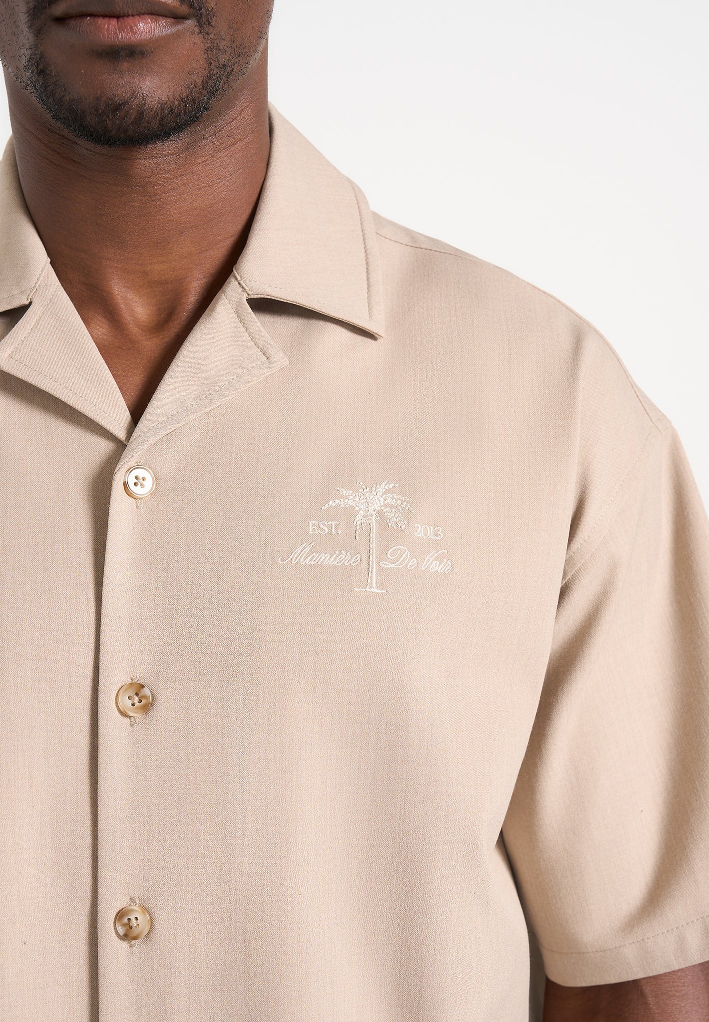 Alexis - Unisex Cote d'Azur Boxy Shirt - Beige - Image 9