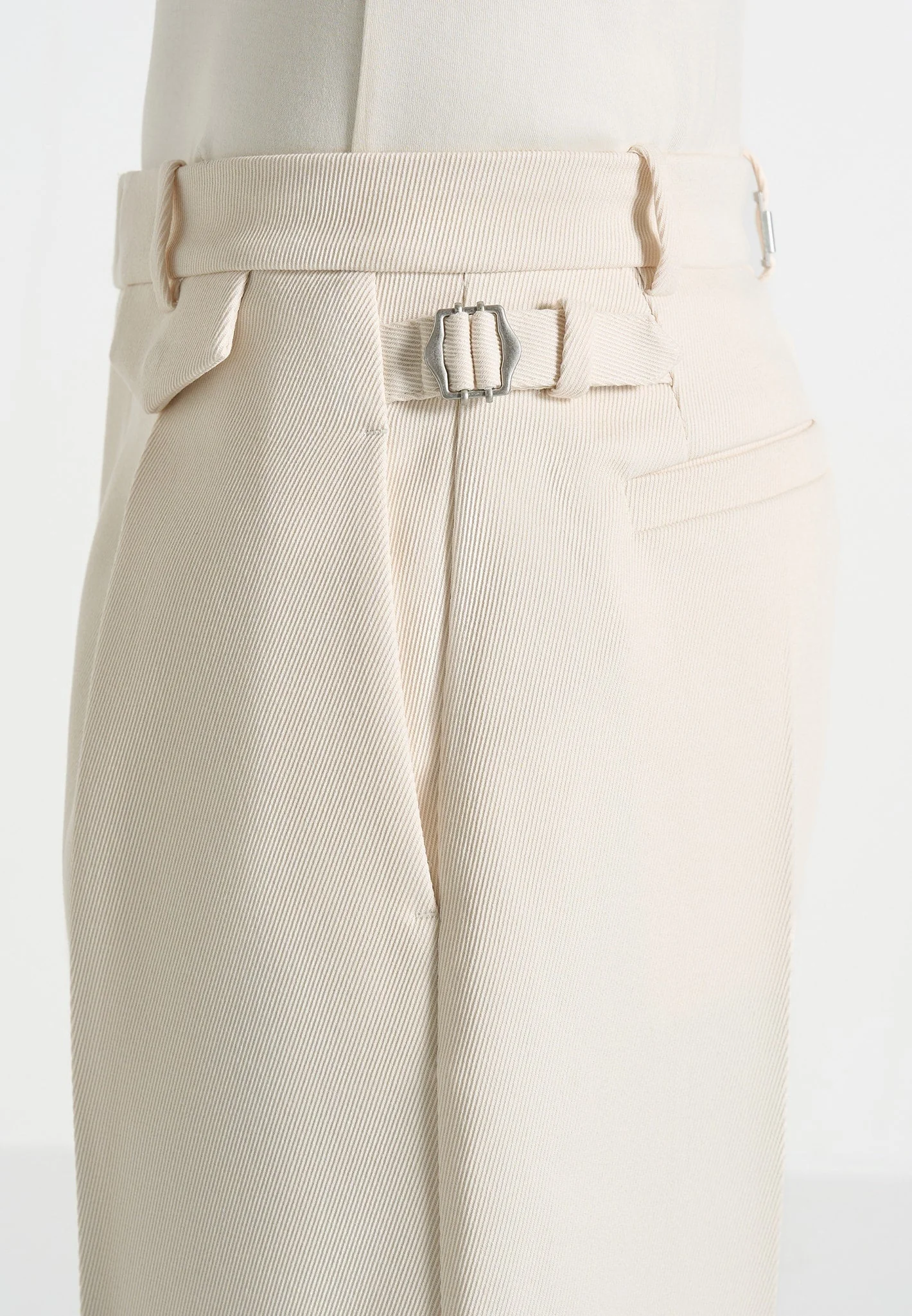 Auguste - Tailored Twill Bermuda Shorts - Cream - Image 5