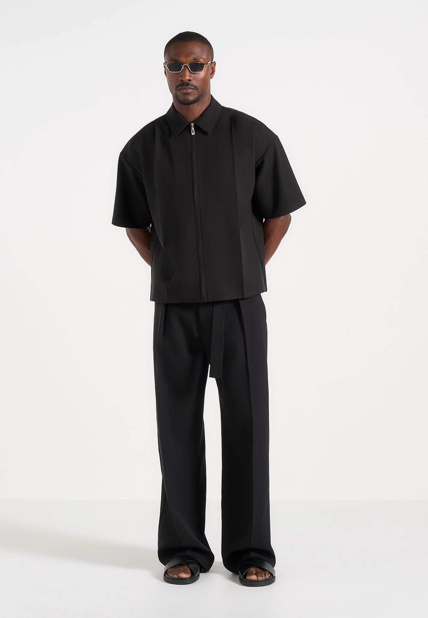 Aven - Boxy Shirt With Crease - Black - Image 3