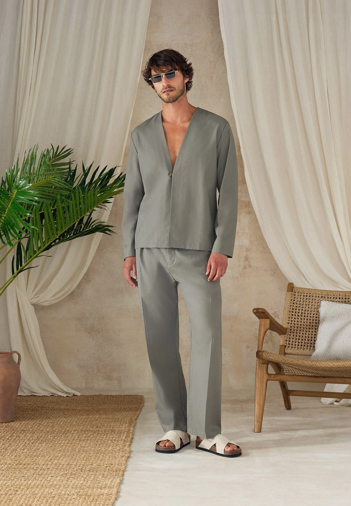 Axel - Minimal Kimono Shirt - Khaki - Image 6