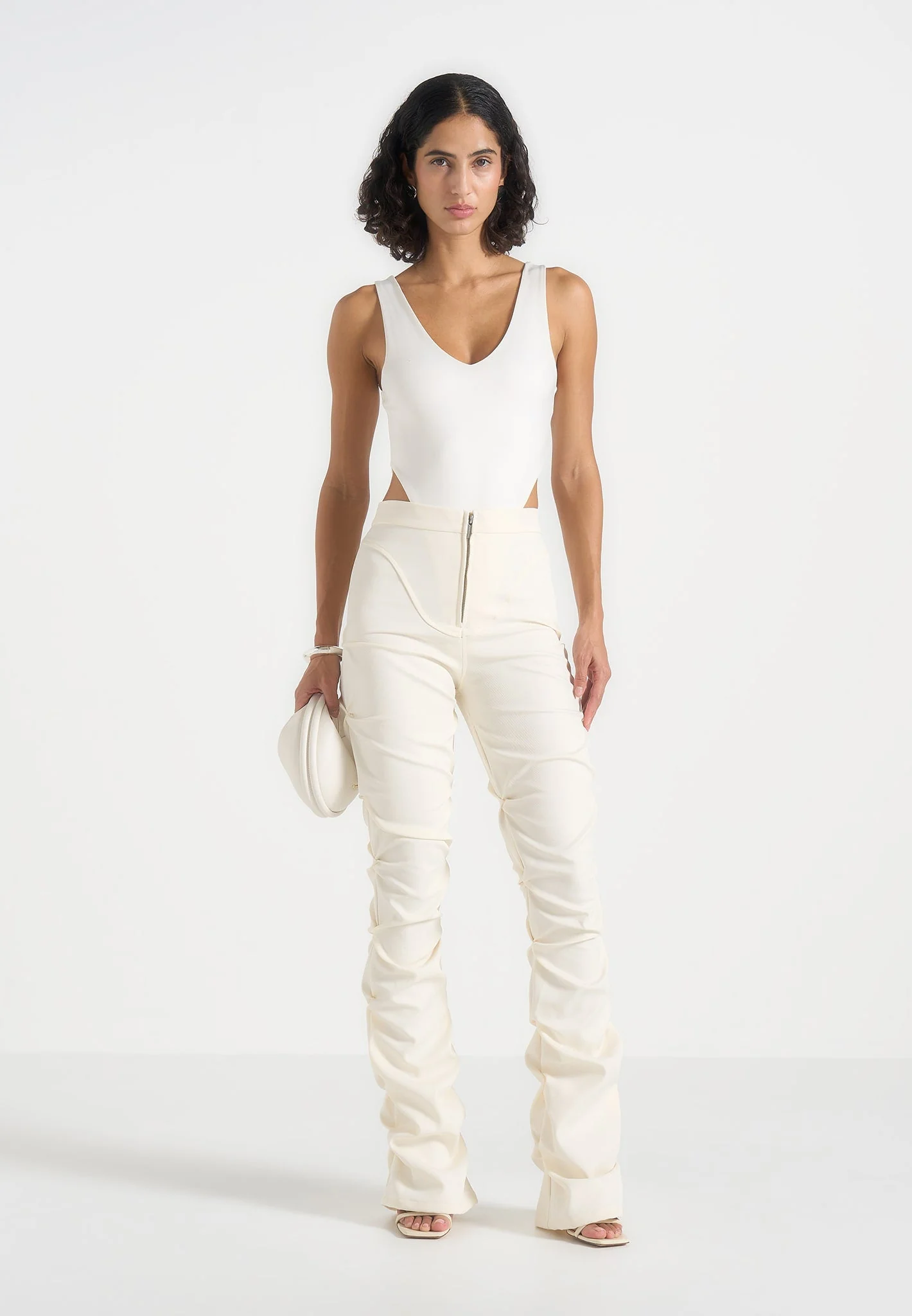 Caroline - Tacked Twill Fit & Flare Trousers - White - Image 2