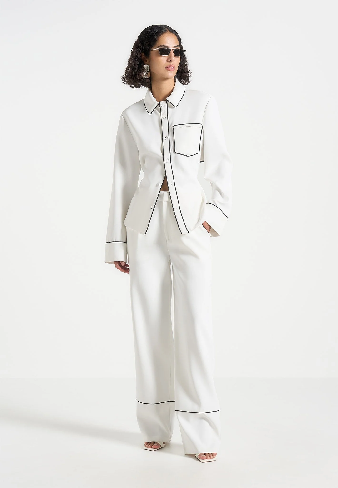 Contrast Piped Backless Tie Shirt - White/Black - Image 2