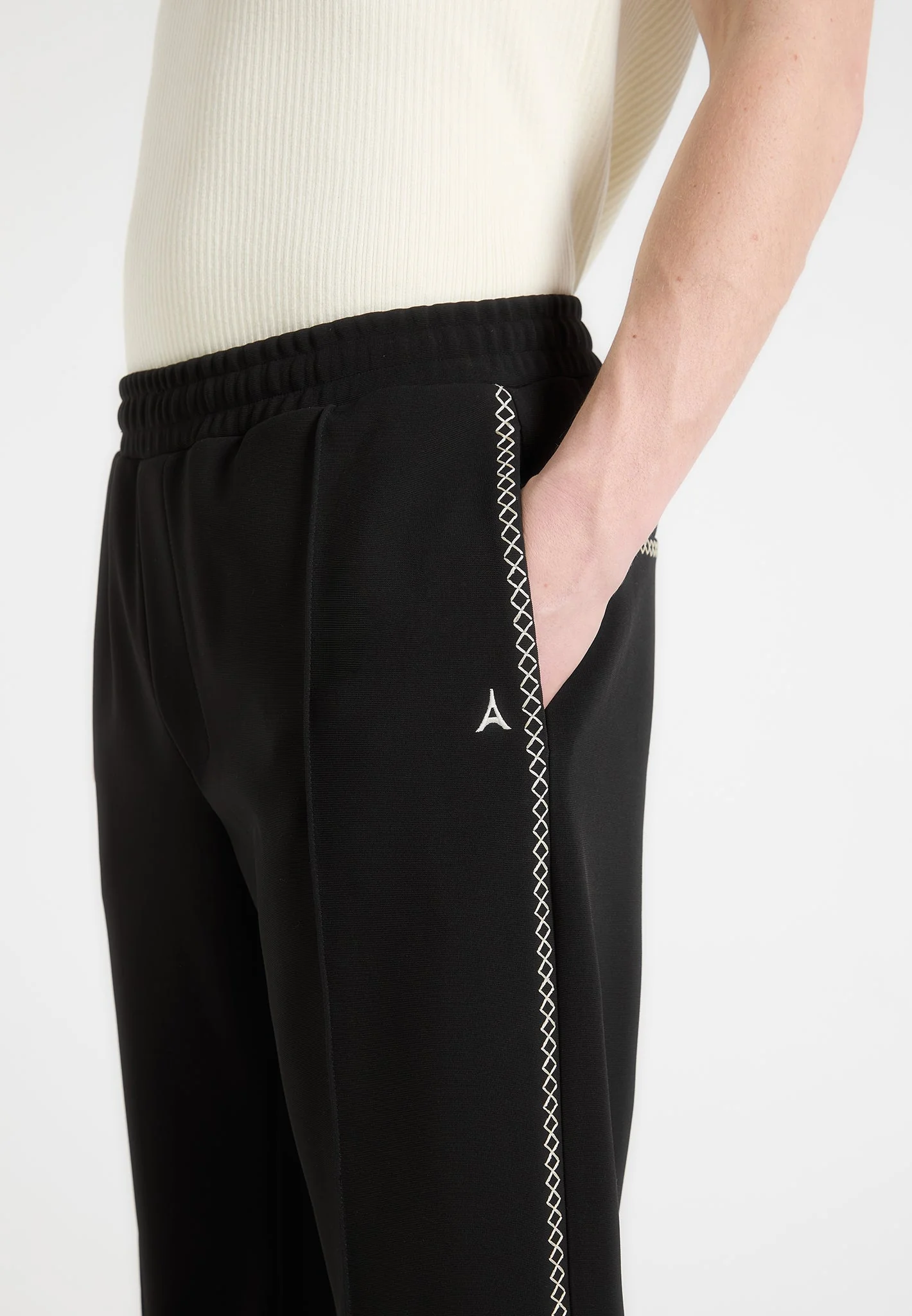 Gael - Contrast Whipstitch Relaxed Track Pants - Black - Image 3