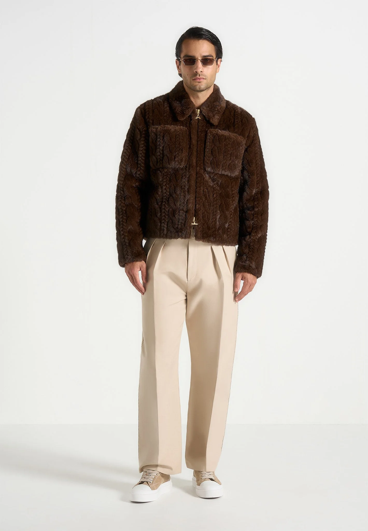 David - Plush Cable Embossed Jacket - Brown - Image 3