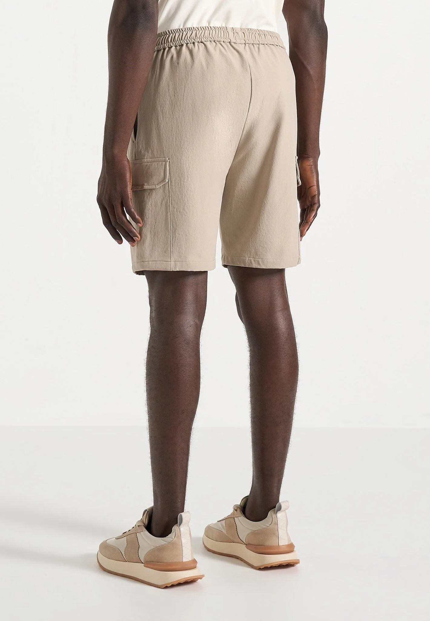 Dimitri - Technical Cargo Shorts - Taupe - Image 4