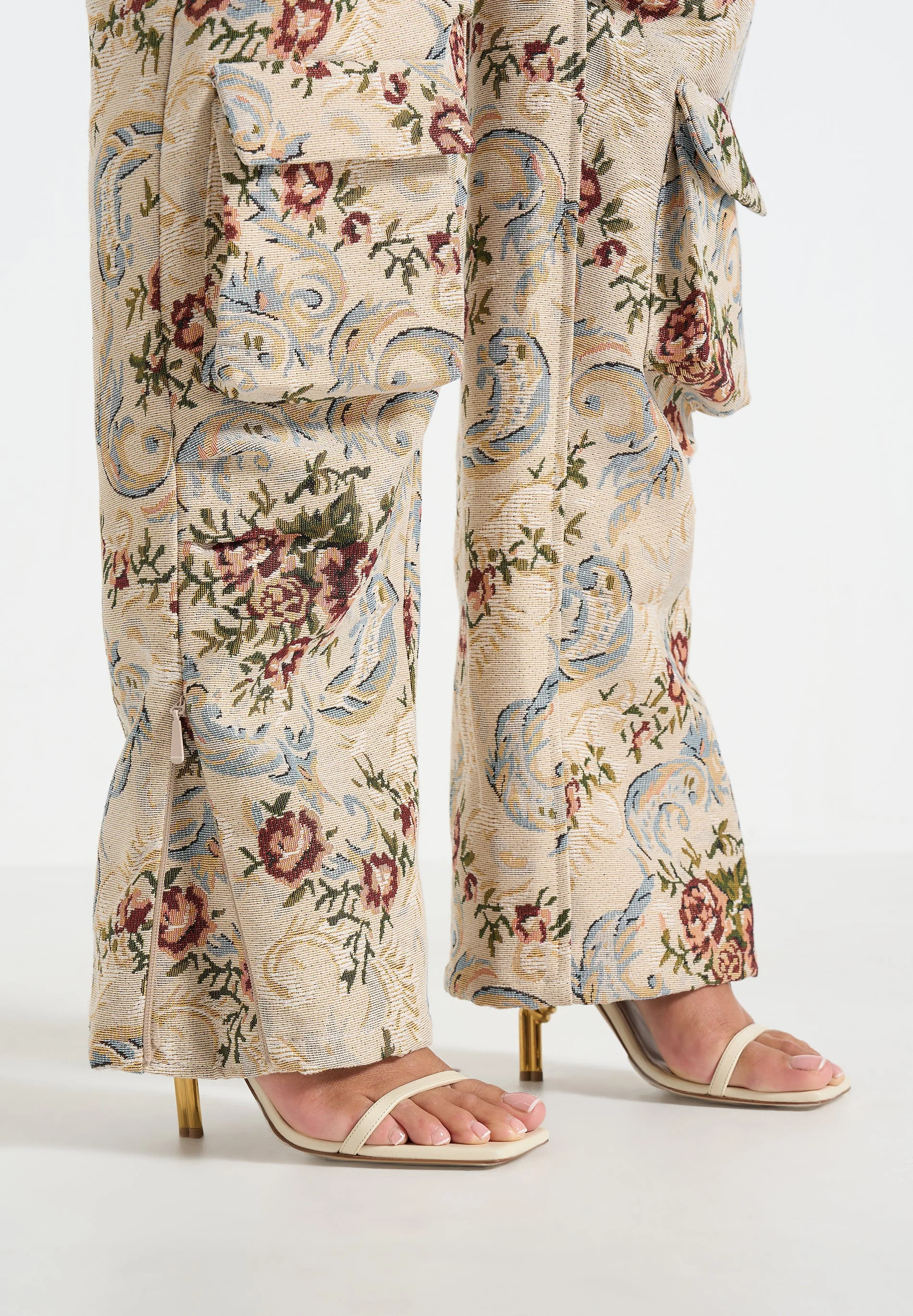 Emilie - High Waisted Tapestry Cargo Pants - Beige - Image 2