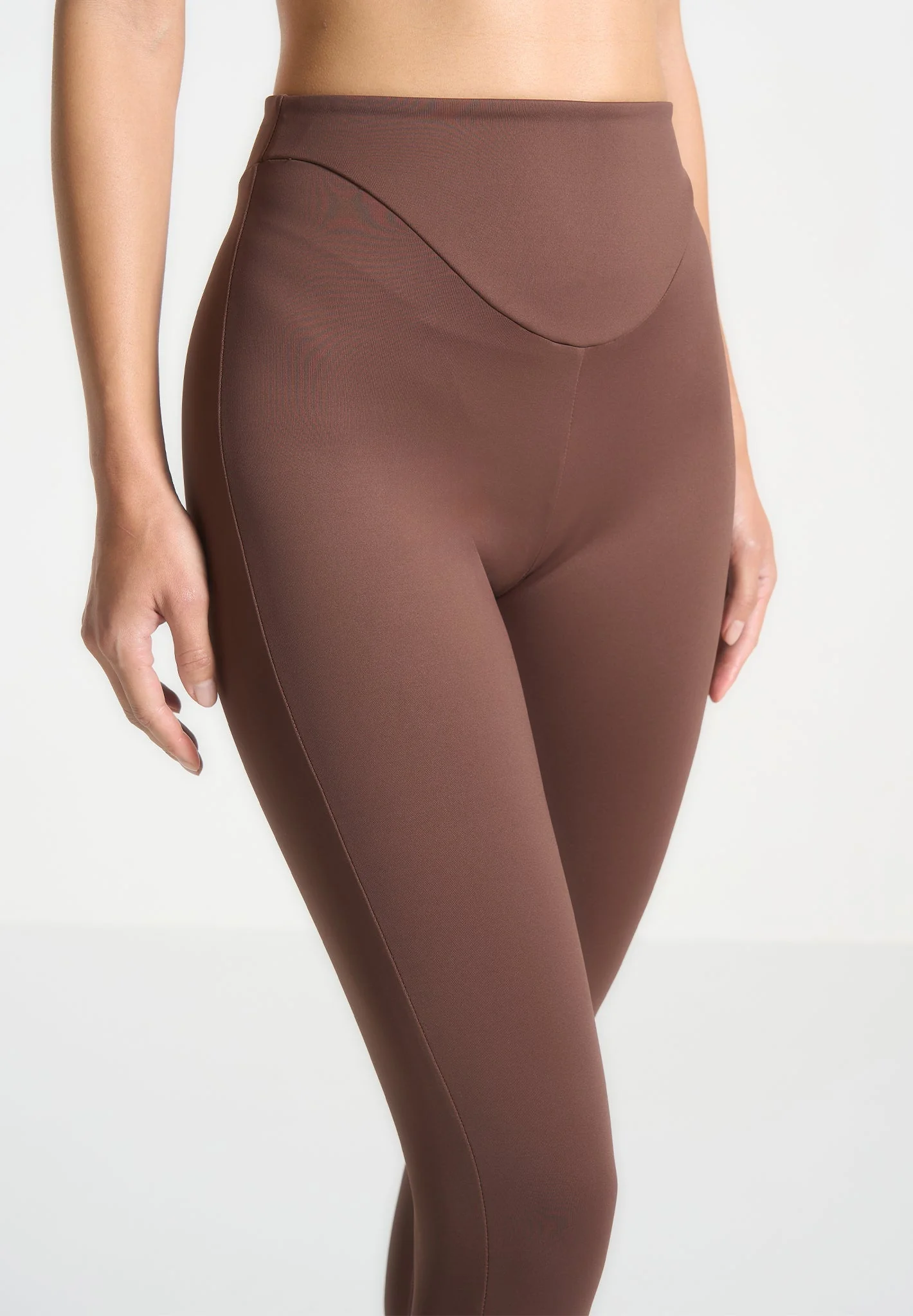 Chloe - High Waisted Leggings - Brown - Image 5