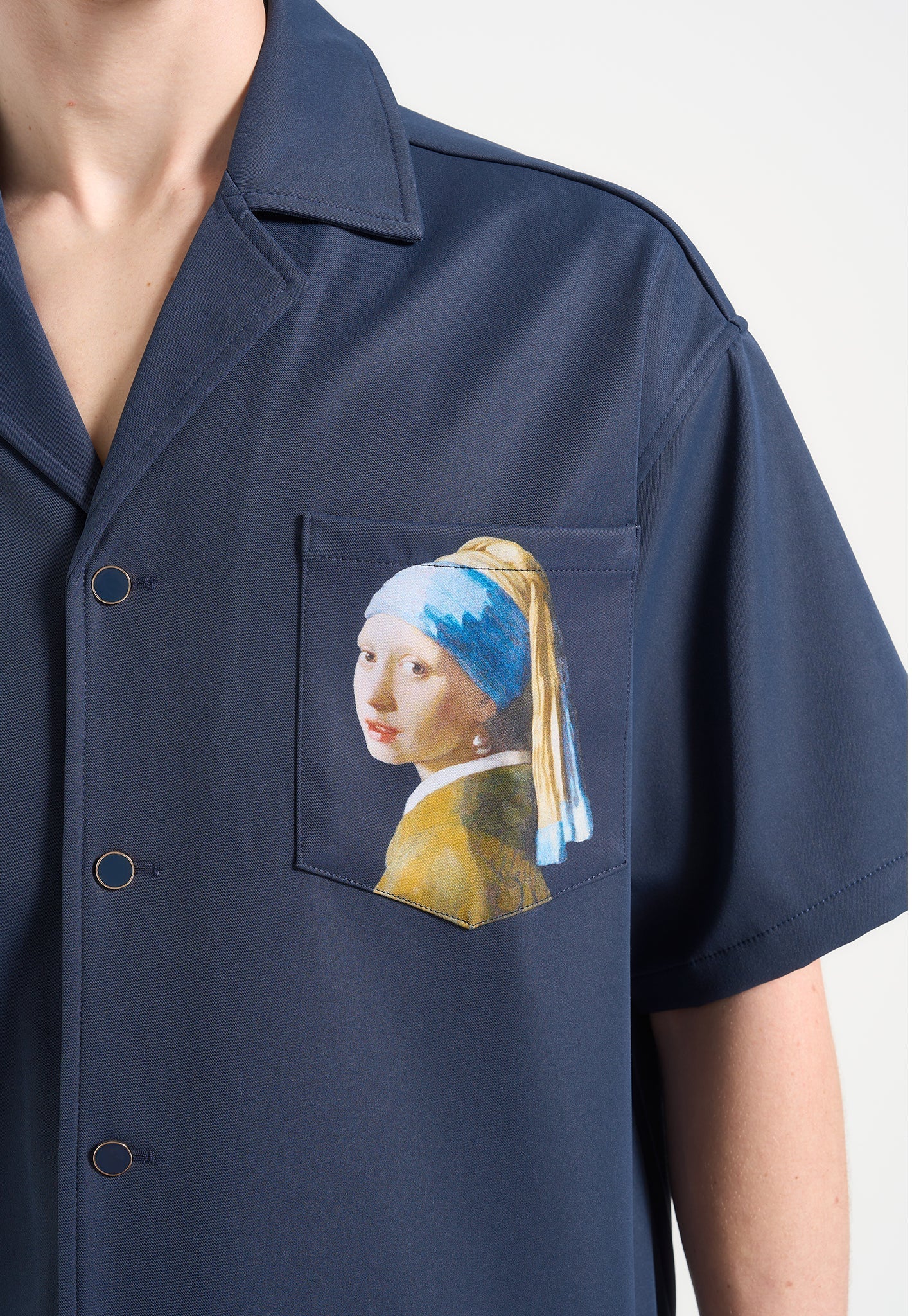Stephane - "A Girl With A Pearl Earring" Boxy Shirt - Indigo - Image 3