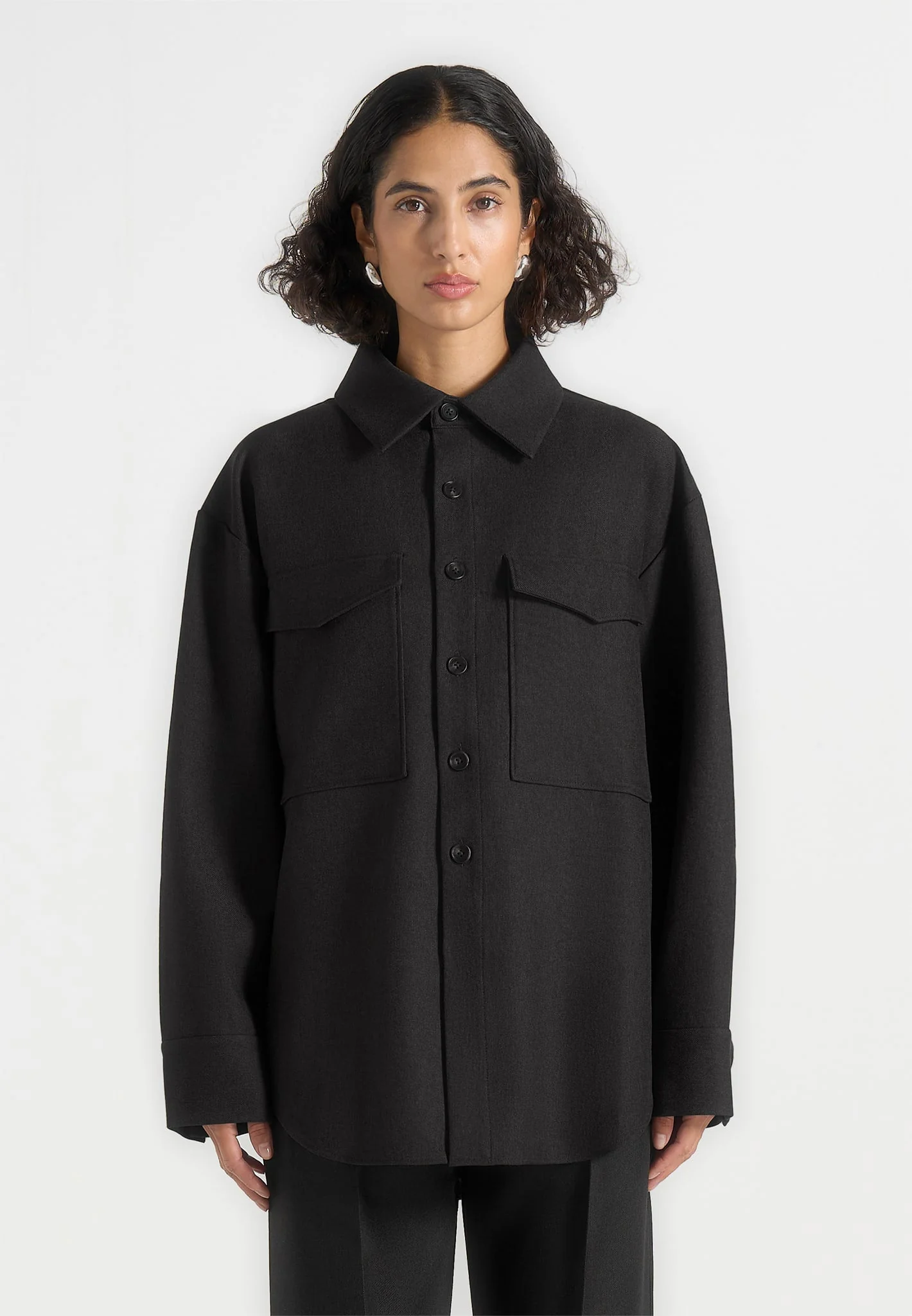 Joy - Tailored Oversized Shirt - Black - Image 4