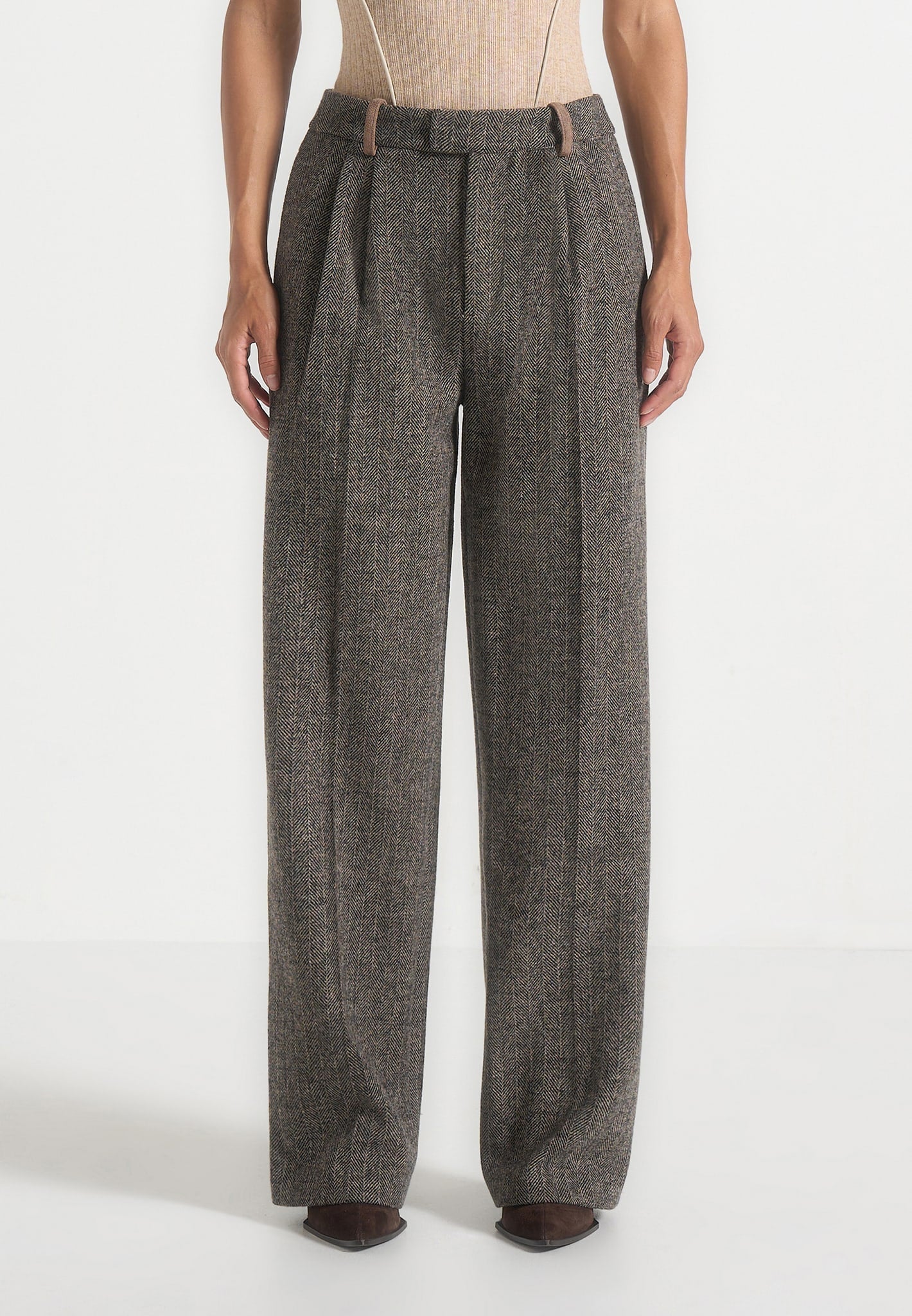 Julie - Herringbone Wool Twin Pleat Trousers - Grey - Image 4