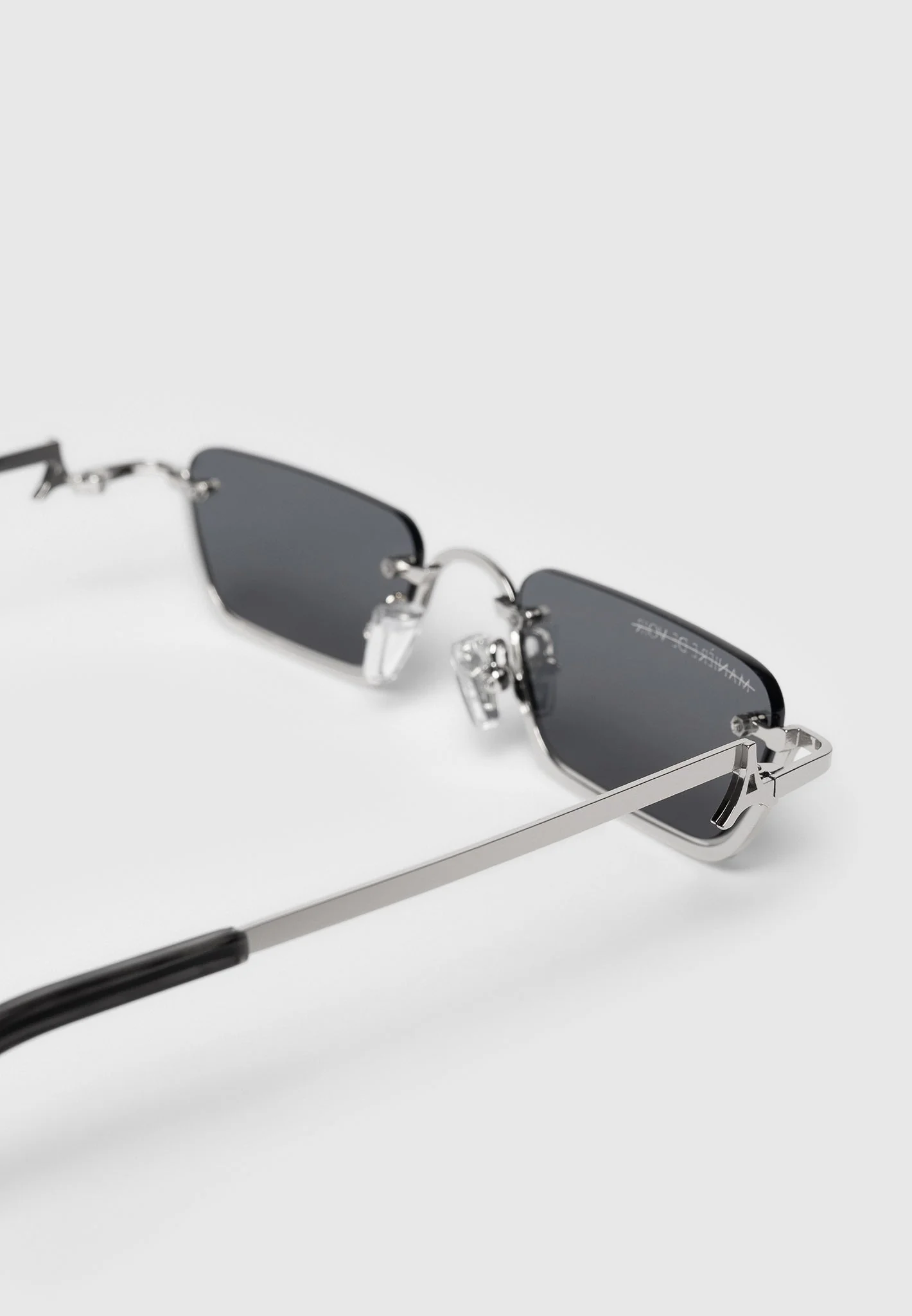 Kai - Frameless Sunglasses - Silver - Image 9