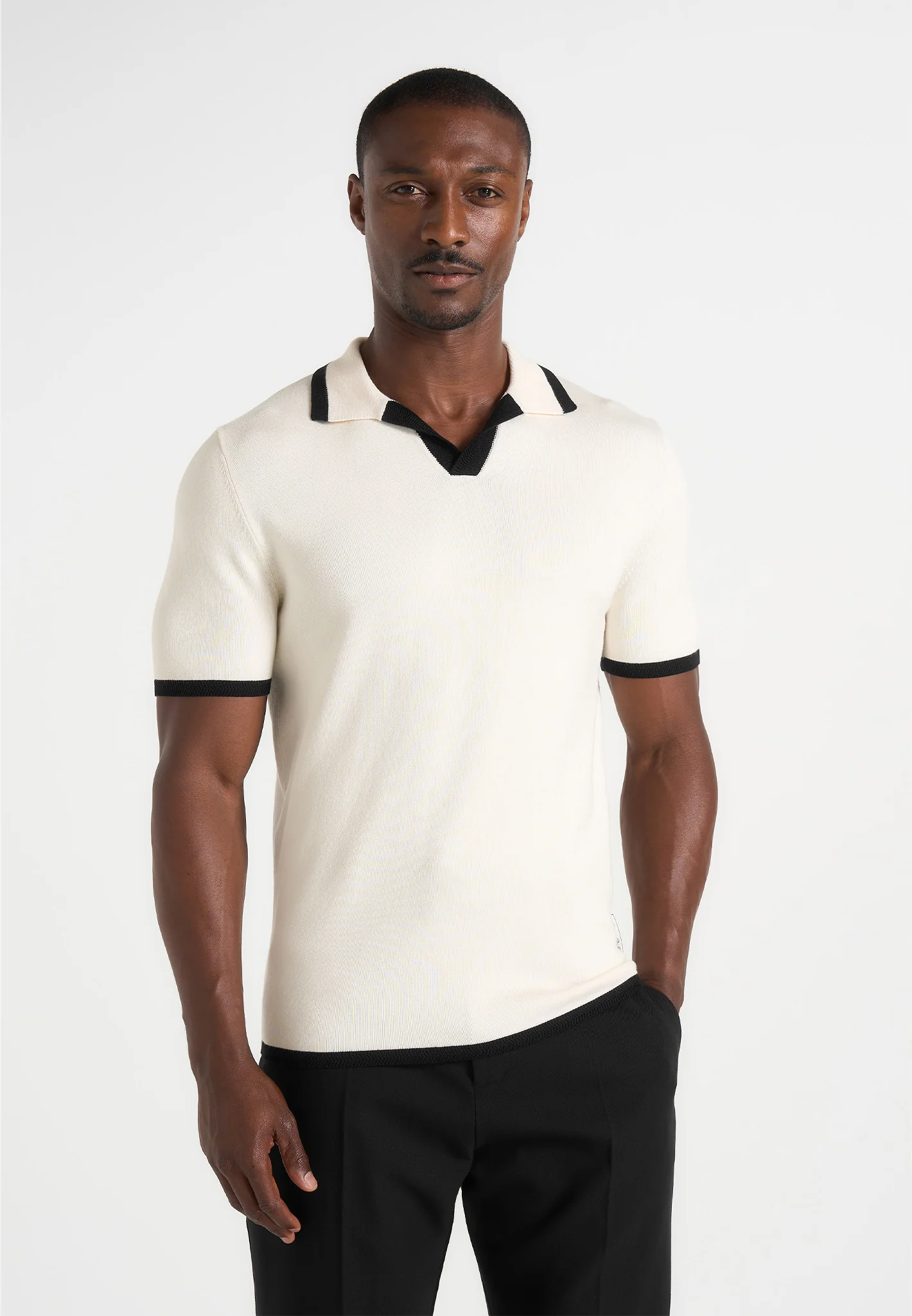 Lambert - Contrast Detail Knit Polo Shirt - Cream