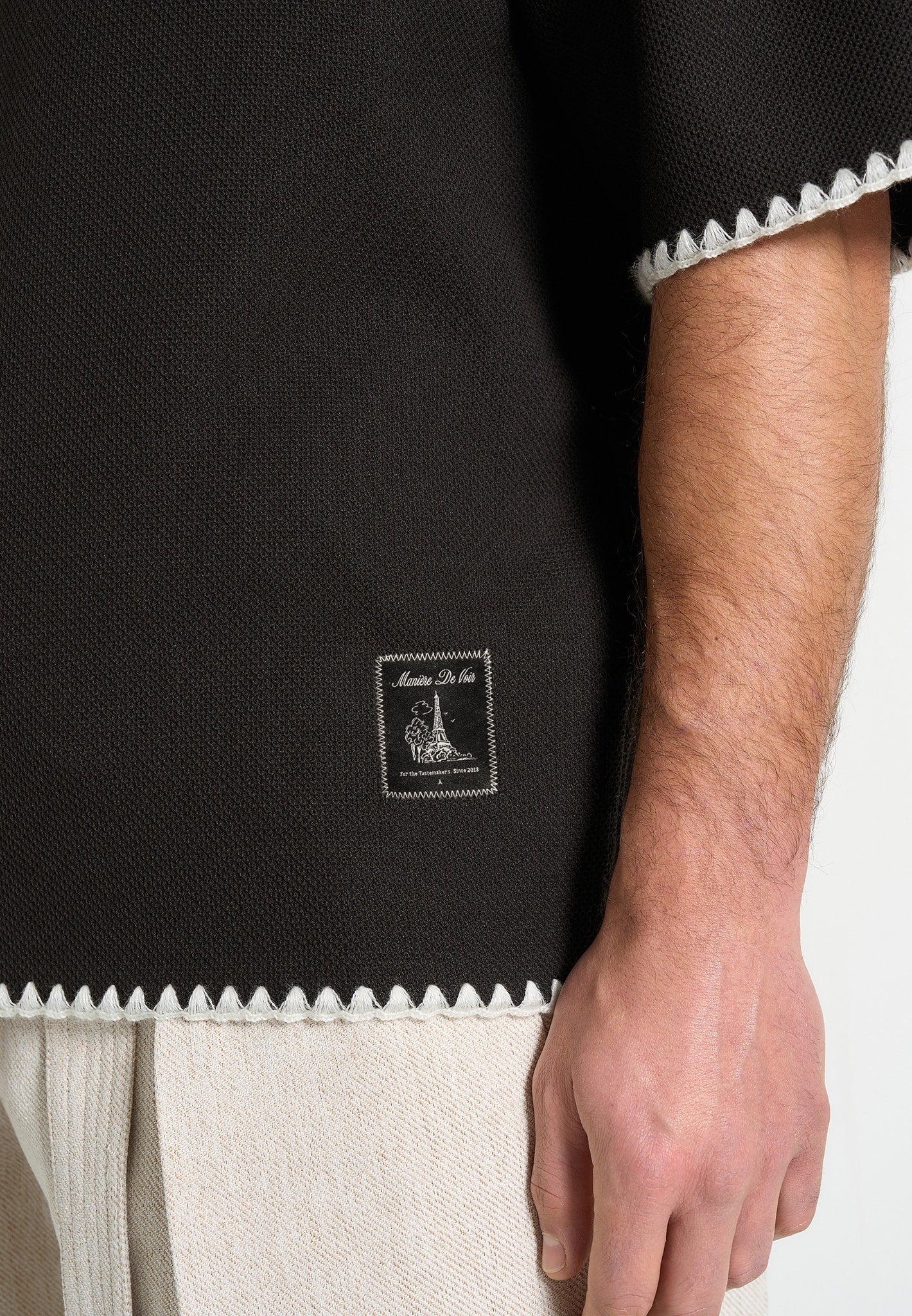 Lenny - Boxy Polo Shirt With Whipstitch Detail - Black - Image 5