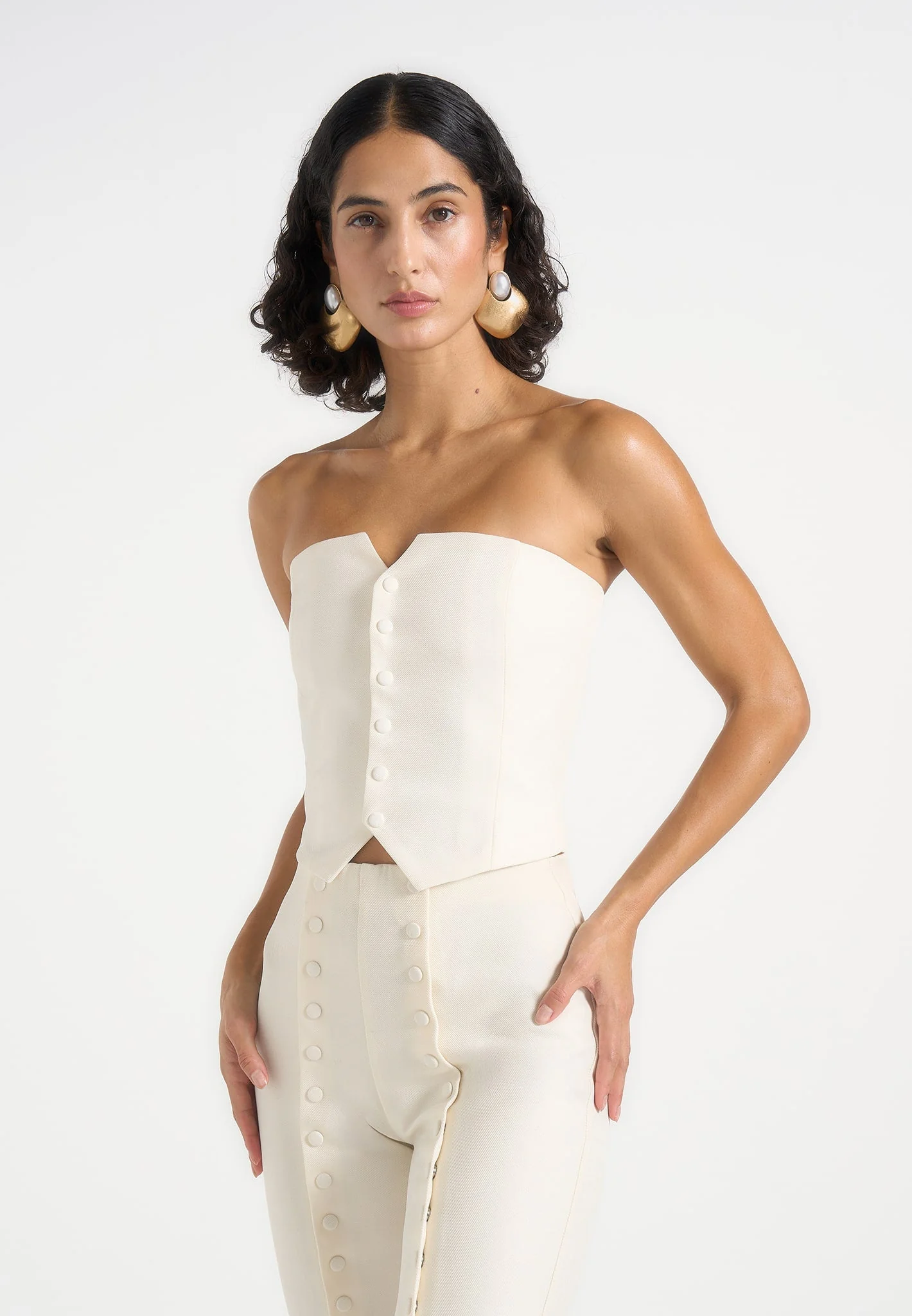 Lise - Cropped Tailored Blazer & Button Detail Bandeau - Off White - Image 2