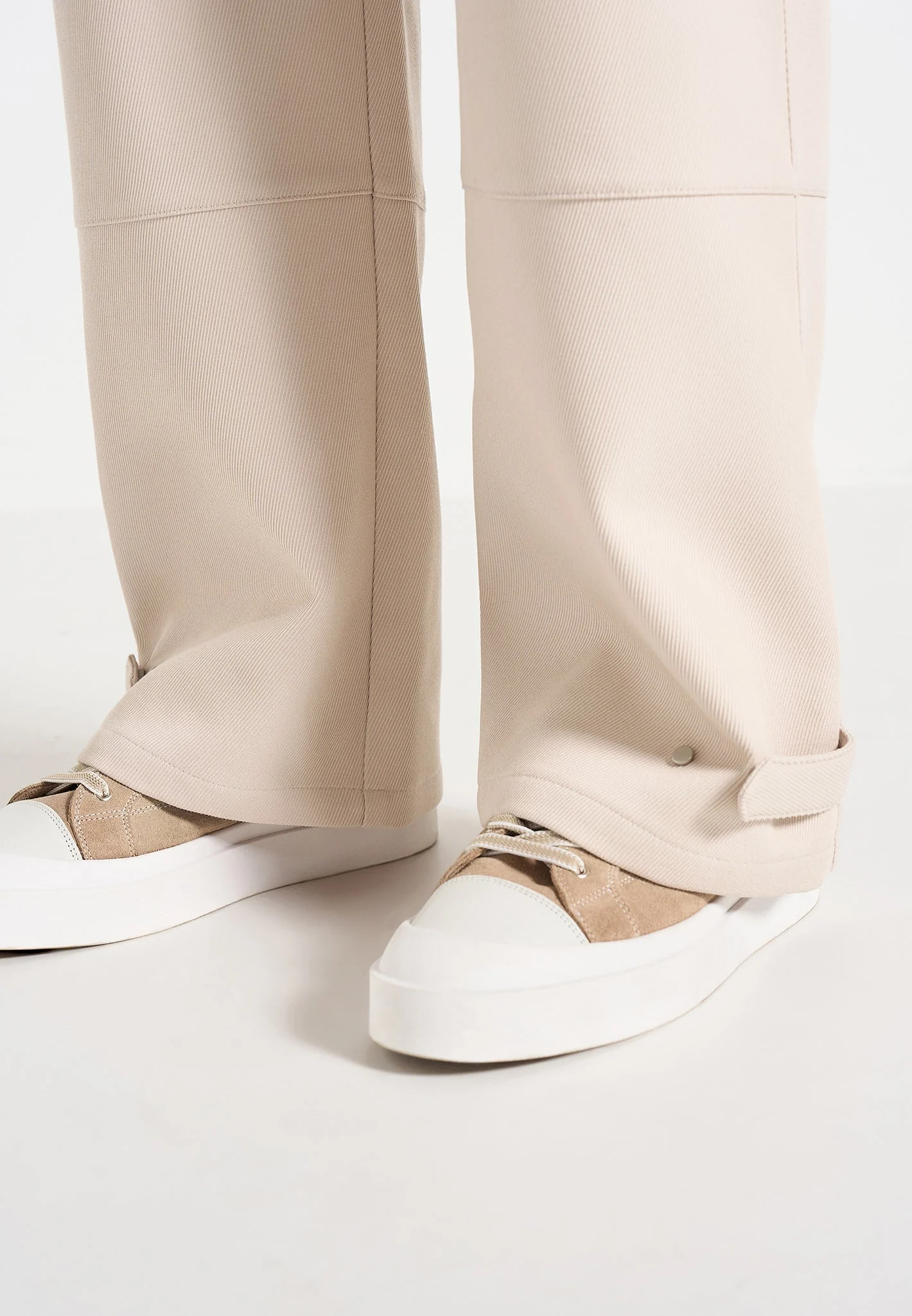 Mathis - Twill Signature Wide Leg Cargo Trousers - Beige - Image 3