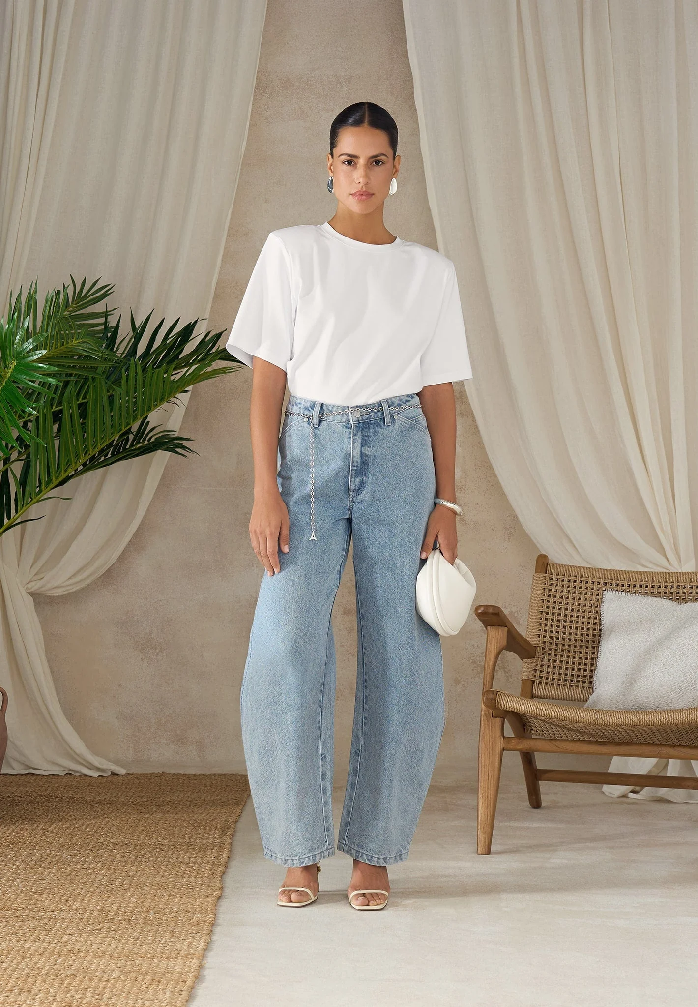 Mia - Wide Shoulder Bodysuit T-Shirt - White - Image 4