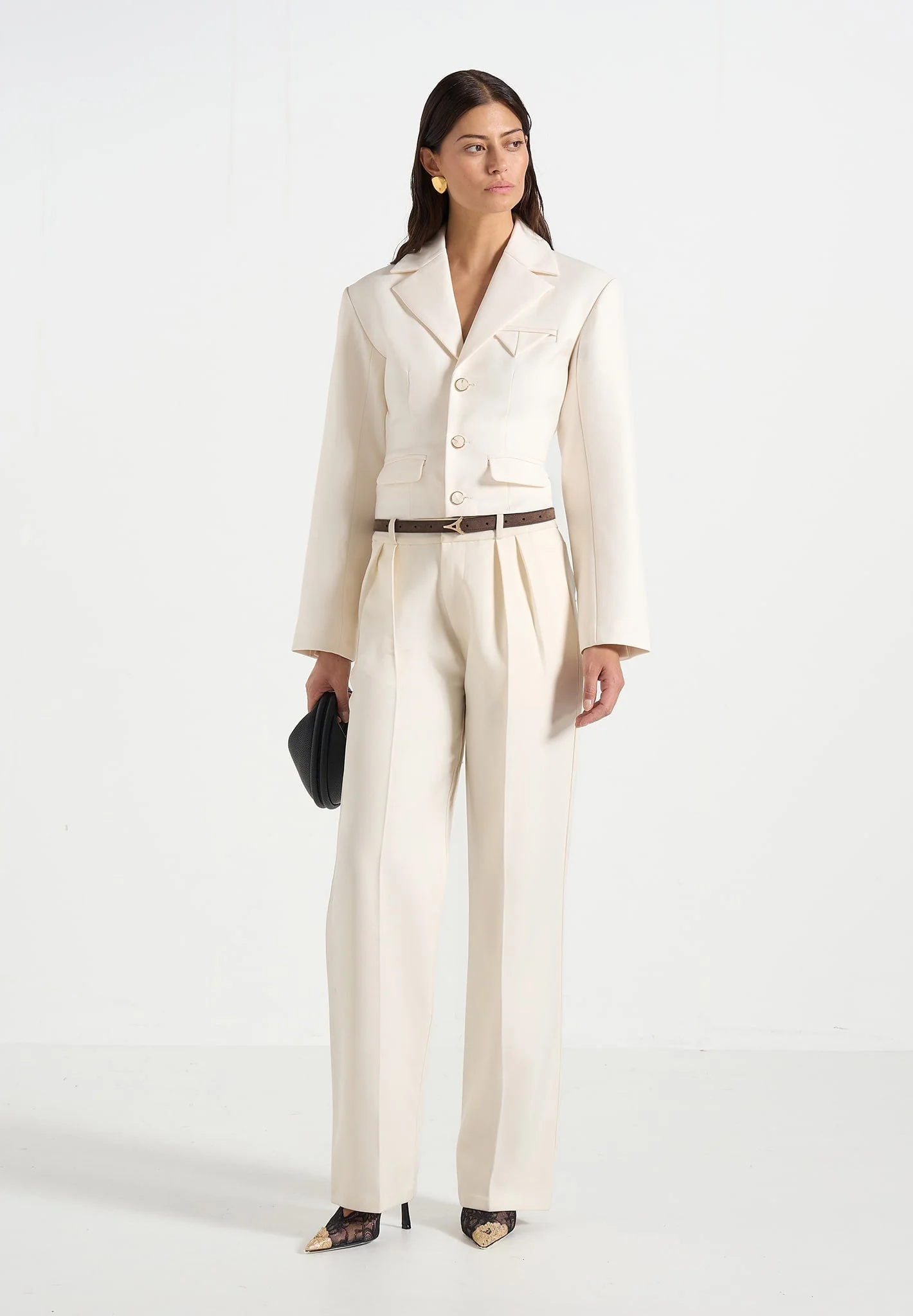 Prisca - Tailored Cropped Blazer - Off White - Image 2