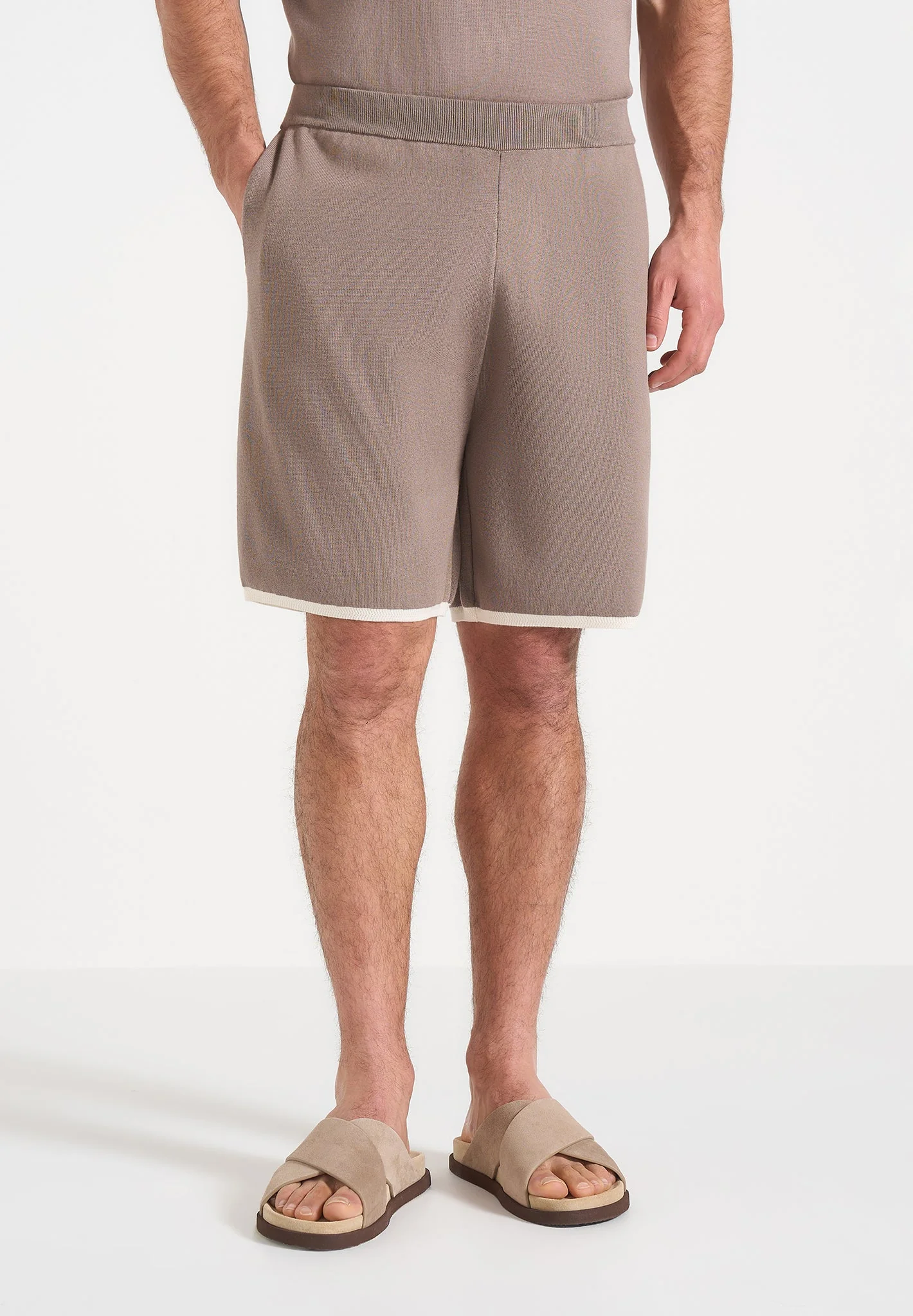 Regis - Contrast Detail Knit Shorts - Mushroom - Image 2