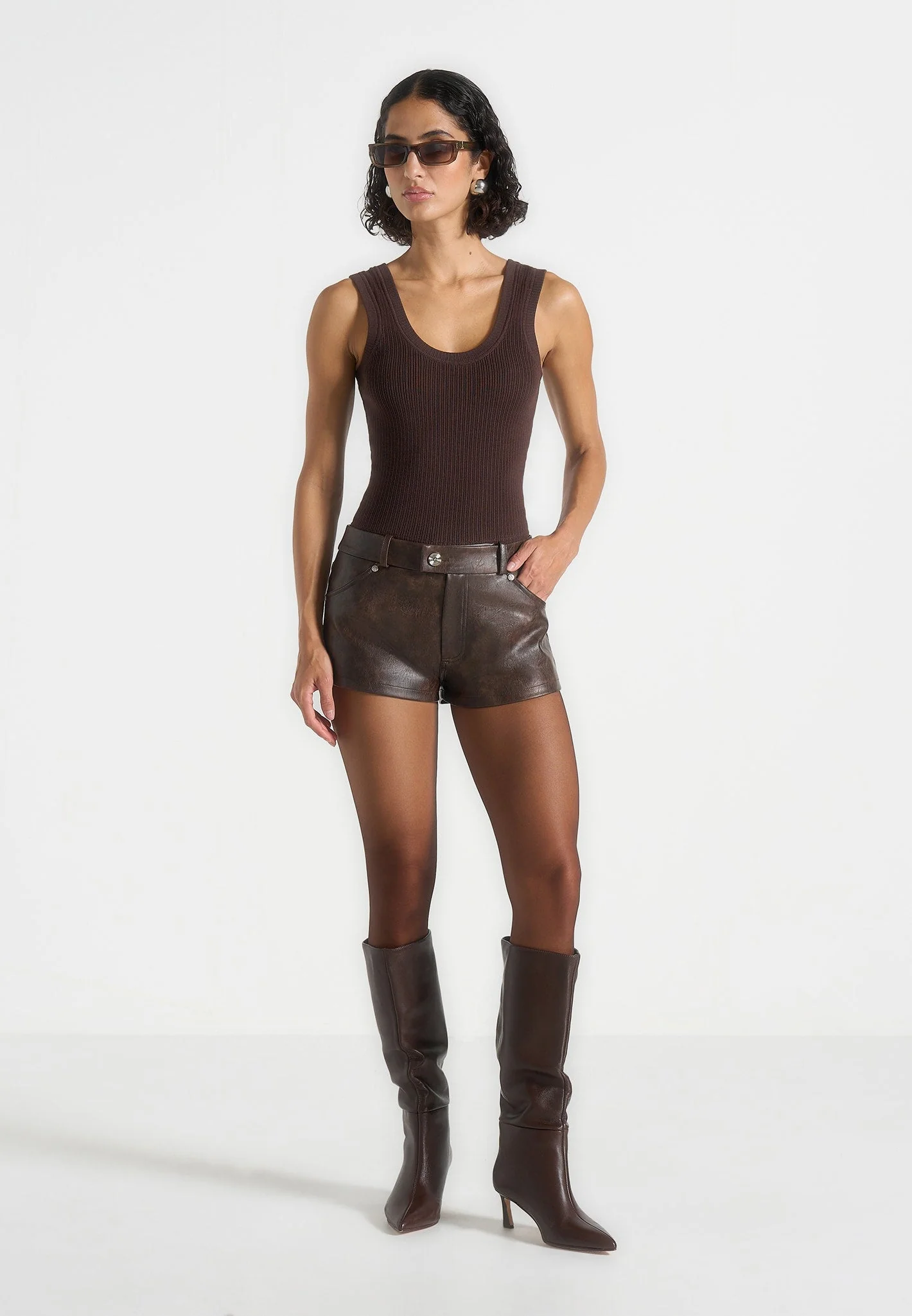 Samia - Vintage Mini Shorts - Brown - Image 3