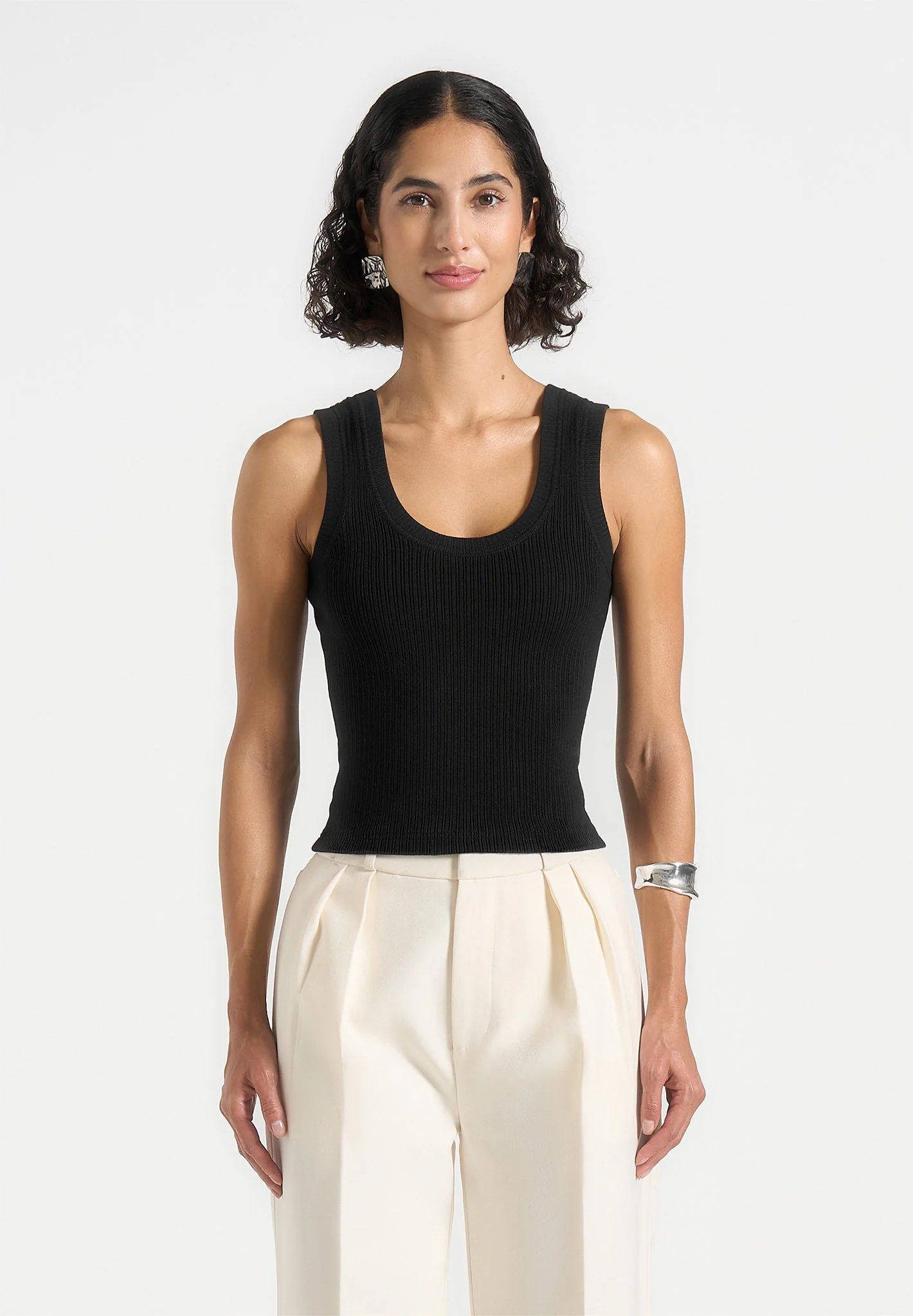 Liane - Scoop Neck Ribbed Tank Top - Black - Image 4