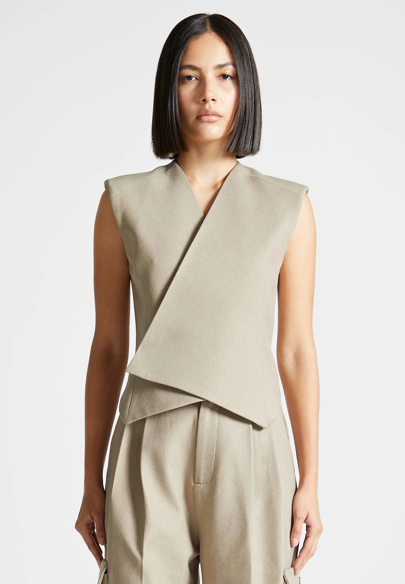 Laurence - Tailored Wrap Suit Vest - Beige - Image 2