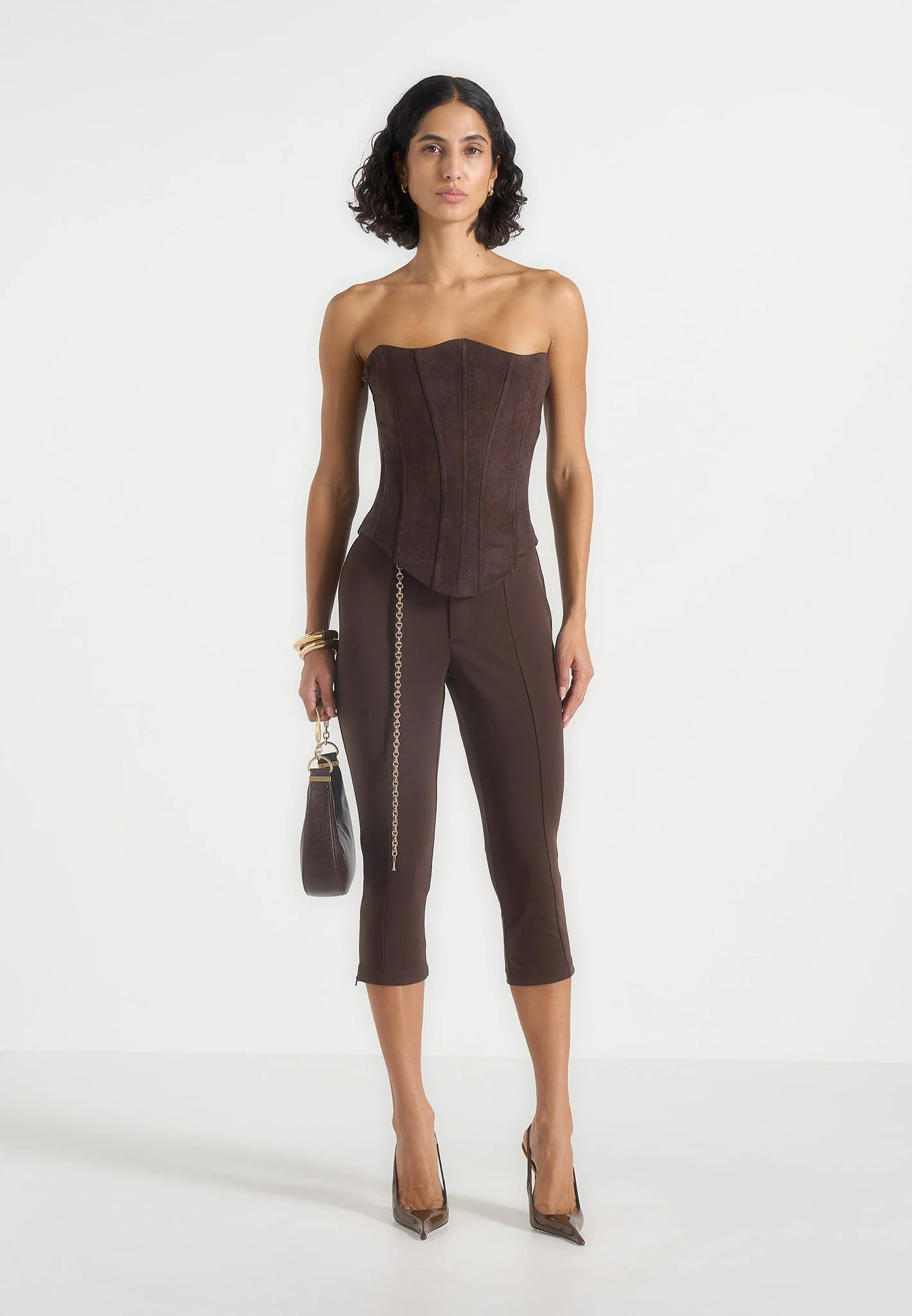 Una - Capri Leggings With Chain - Brown - Image 2
