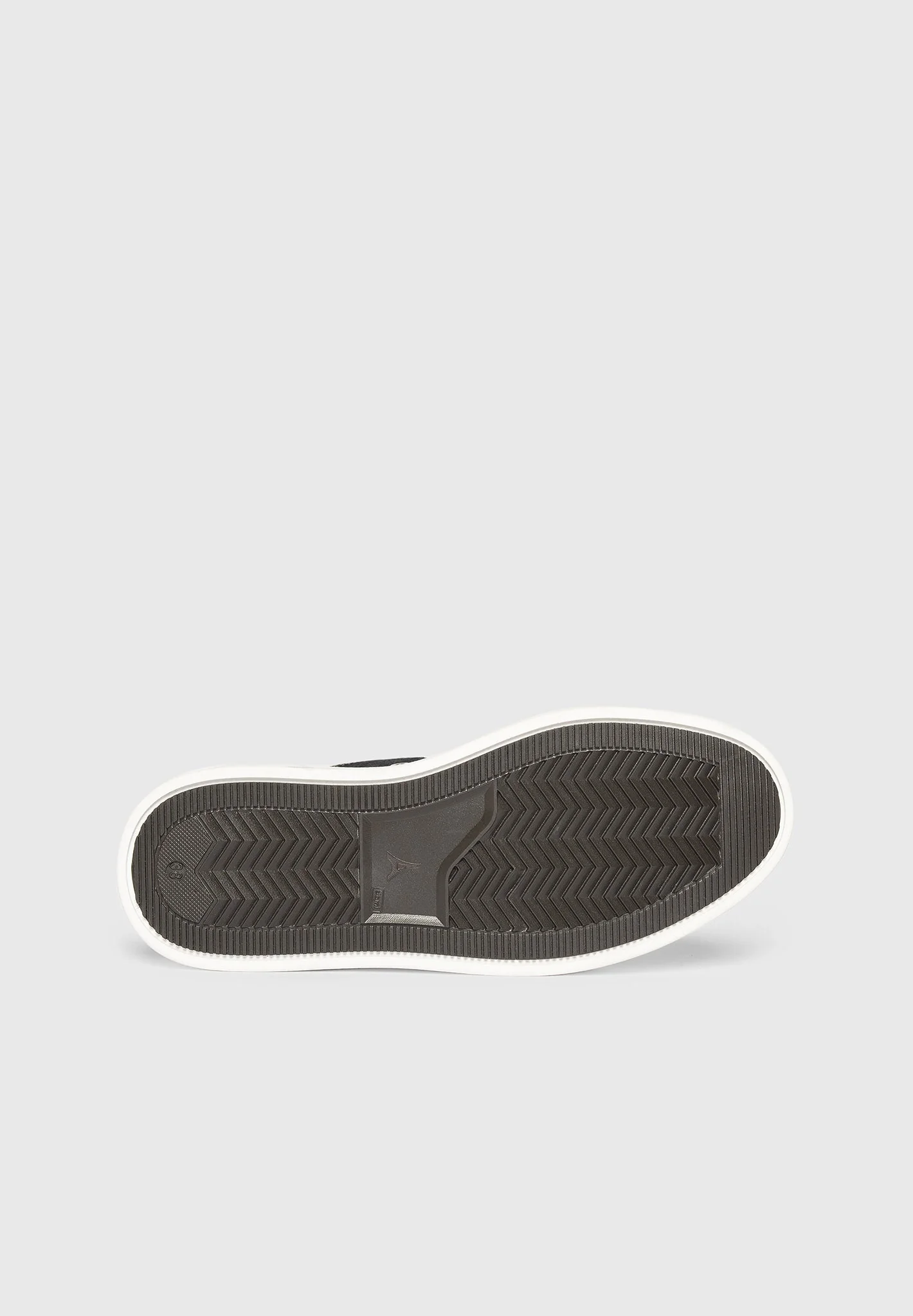 Women's Vienna - Suede Contrast Stitch Sneaker - Black - Image 6